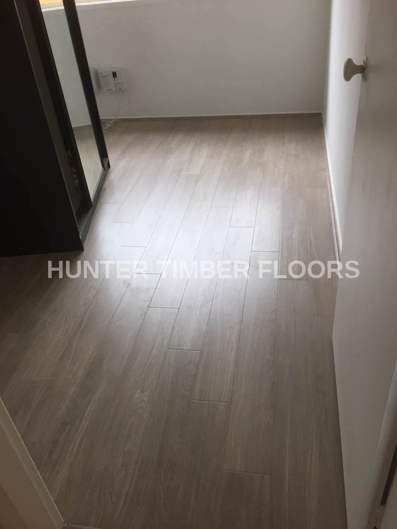 Laminate HTL201 Grey Oak