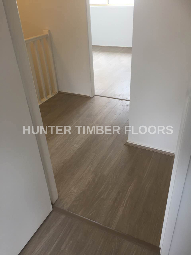 Laminate HTL201 Grey Oak